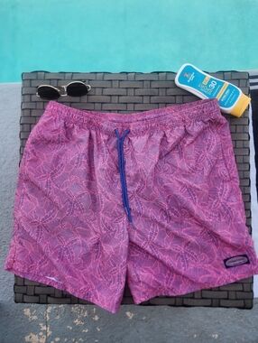 Vineyard Vines Mens XL Swim Trunks Pink Blue Tropical Print Elastic Waist Shorts